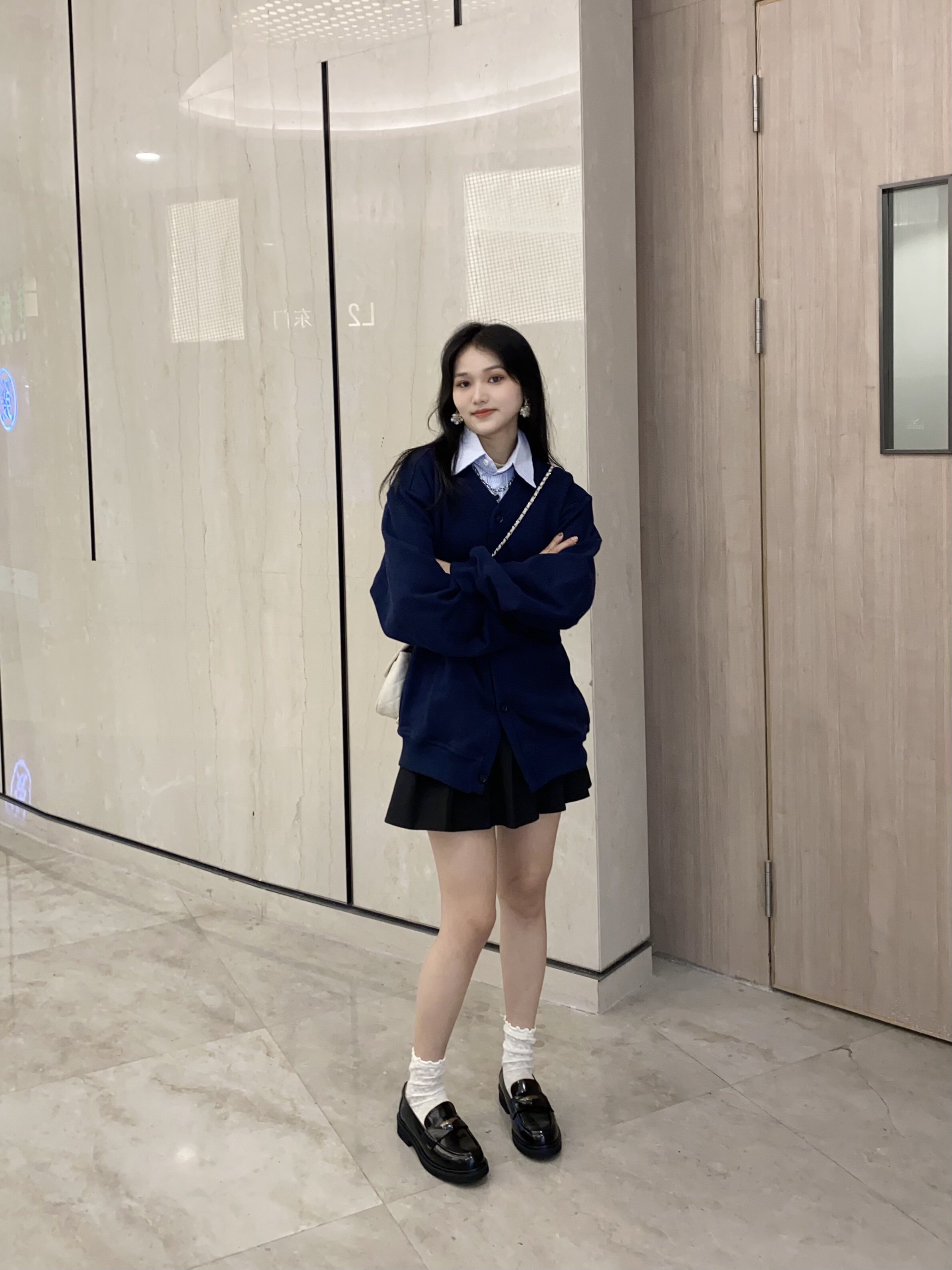 田曦薇同款百丽海鸥乐福鞋2.0 厚底增高设计拉长比例 真皮材质柔软亲肤