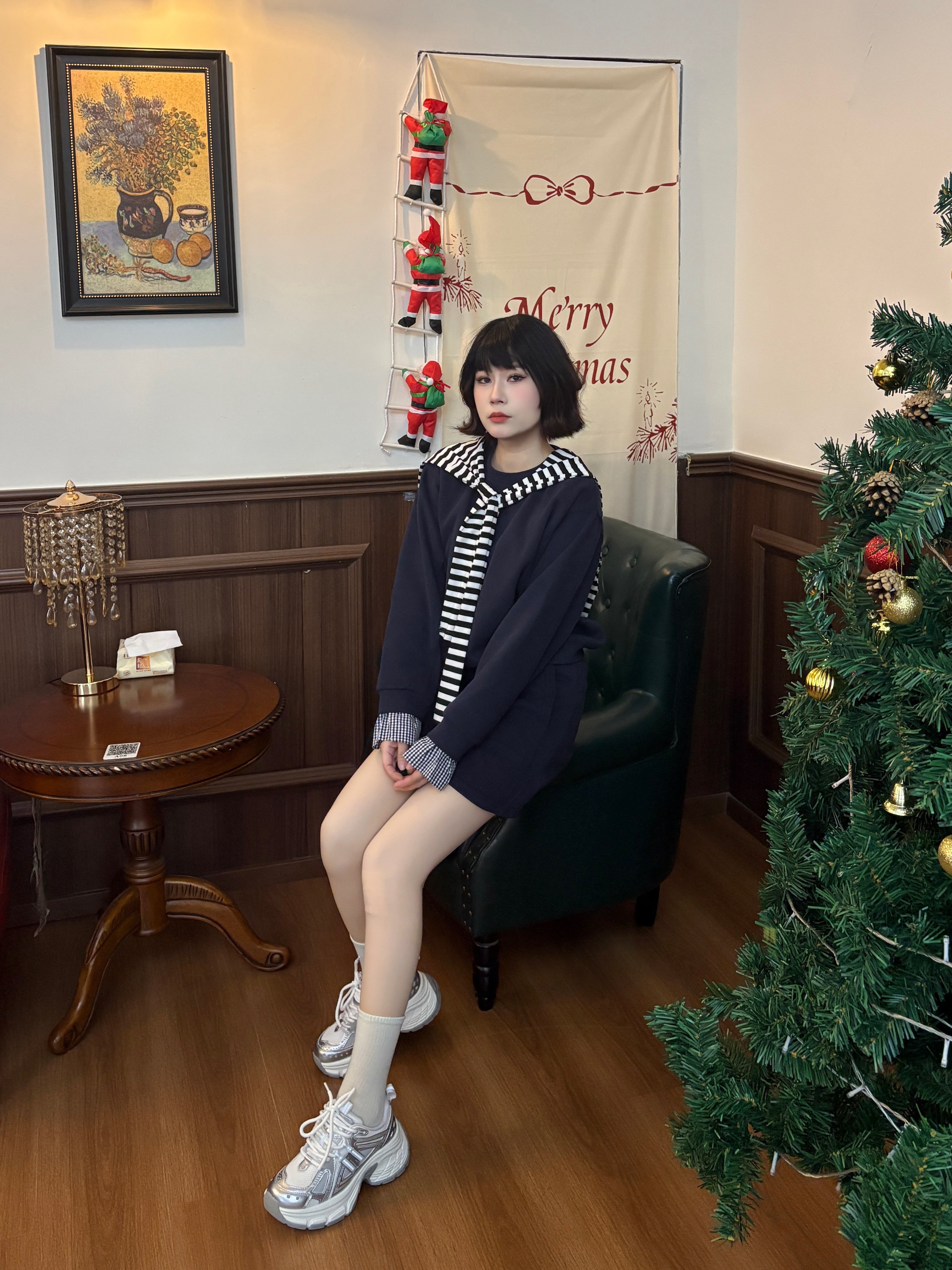 张凌赫同款百丽蓝鲸老爹鞋 灰色网面透气舒适 厚底增高拉长比例
