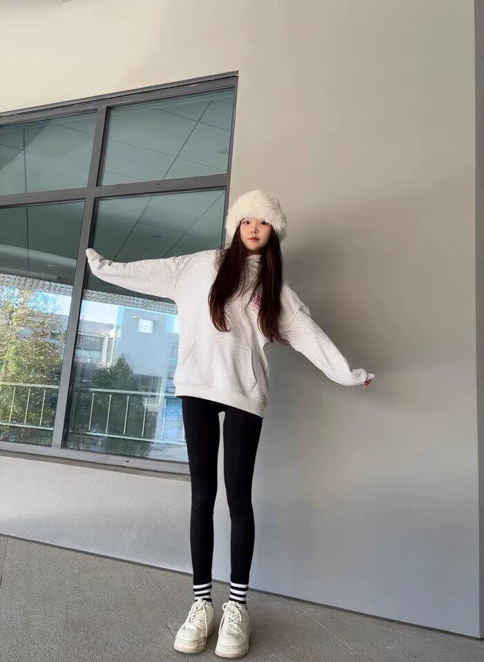 小野和子春季鲨鱼裤 薄款塑形收腹提臀 瑜伽外穿两相宜 高腰设计拉长比例