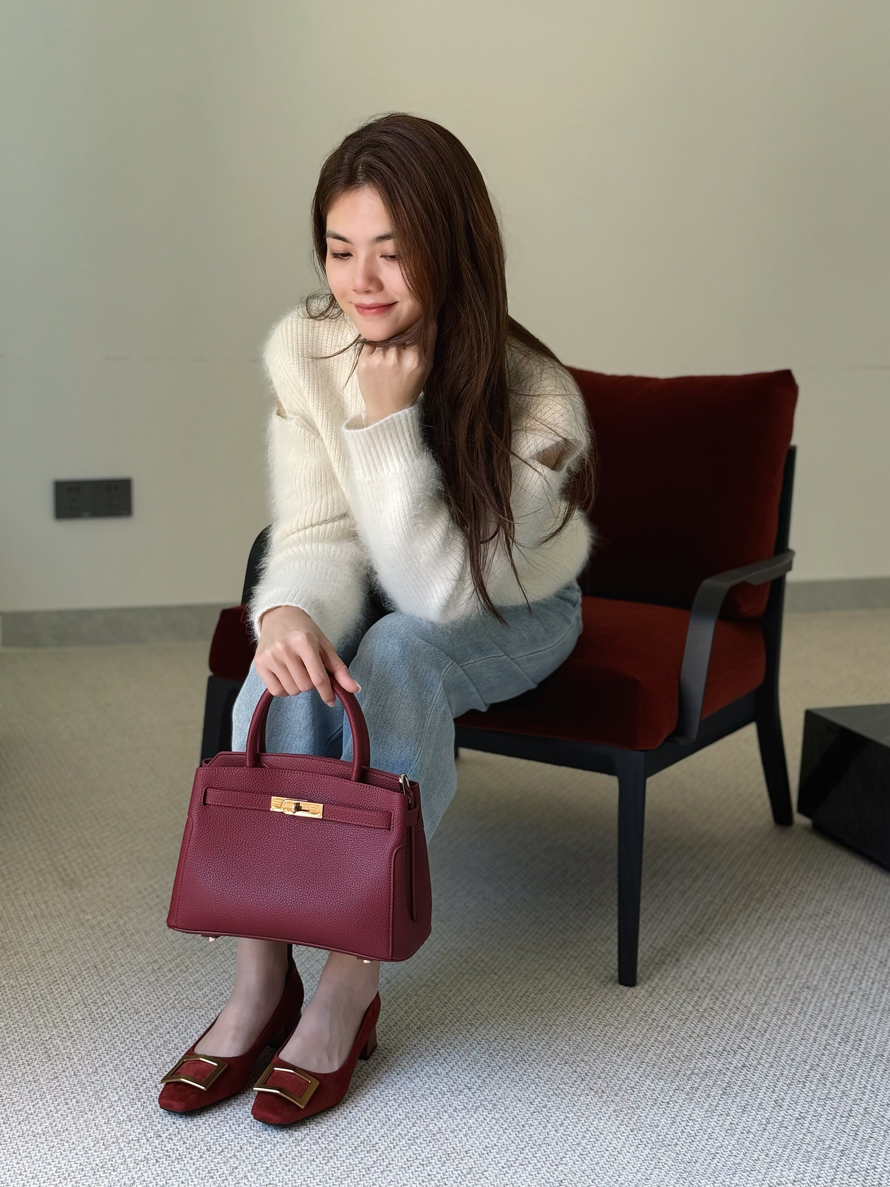 百丽鎏金岁月凯莉包 质感牛皮高级耐磨 大容量通勤 妈妈包婚包两用