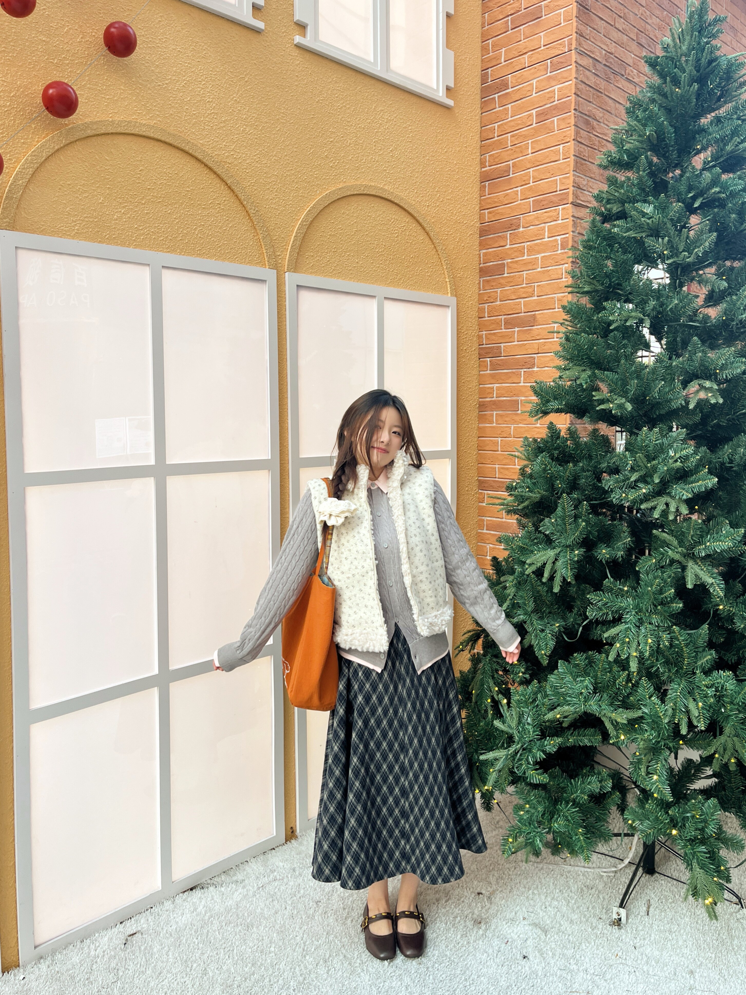 百丽小金豆芭蕾玛丽珍鞋 羊皮材质柔软亲肤 蛋卷鞋底舒适不累脚