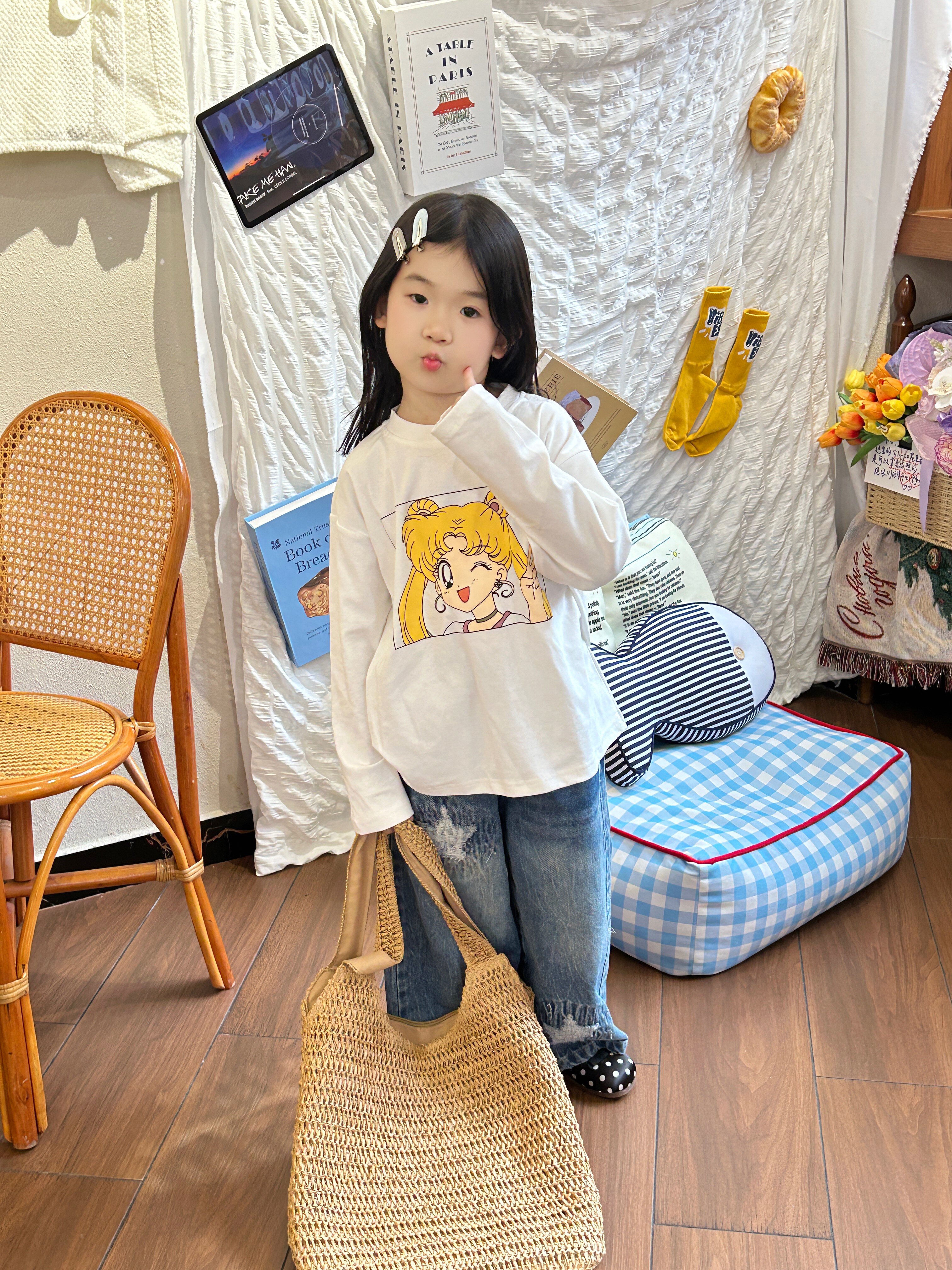 Customer photo for White Tee, 120cm