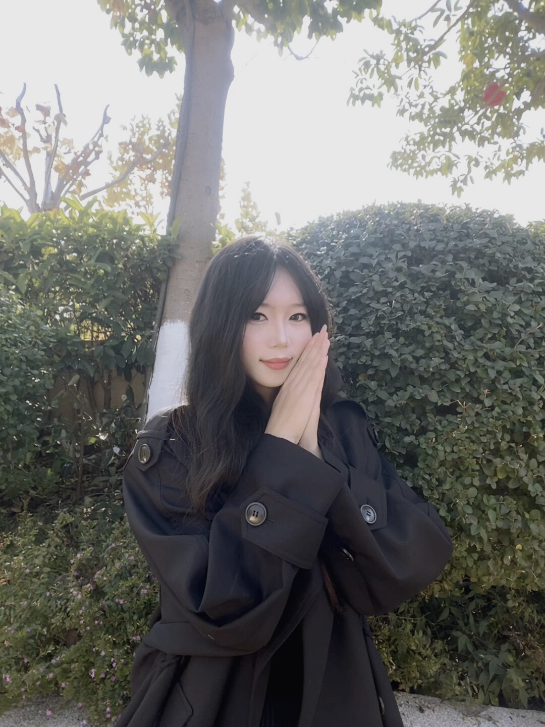 解锁法式优雅密码——周淼ZHOUMIAO"巴黎旧梦"风衣穿搭图鉴