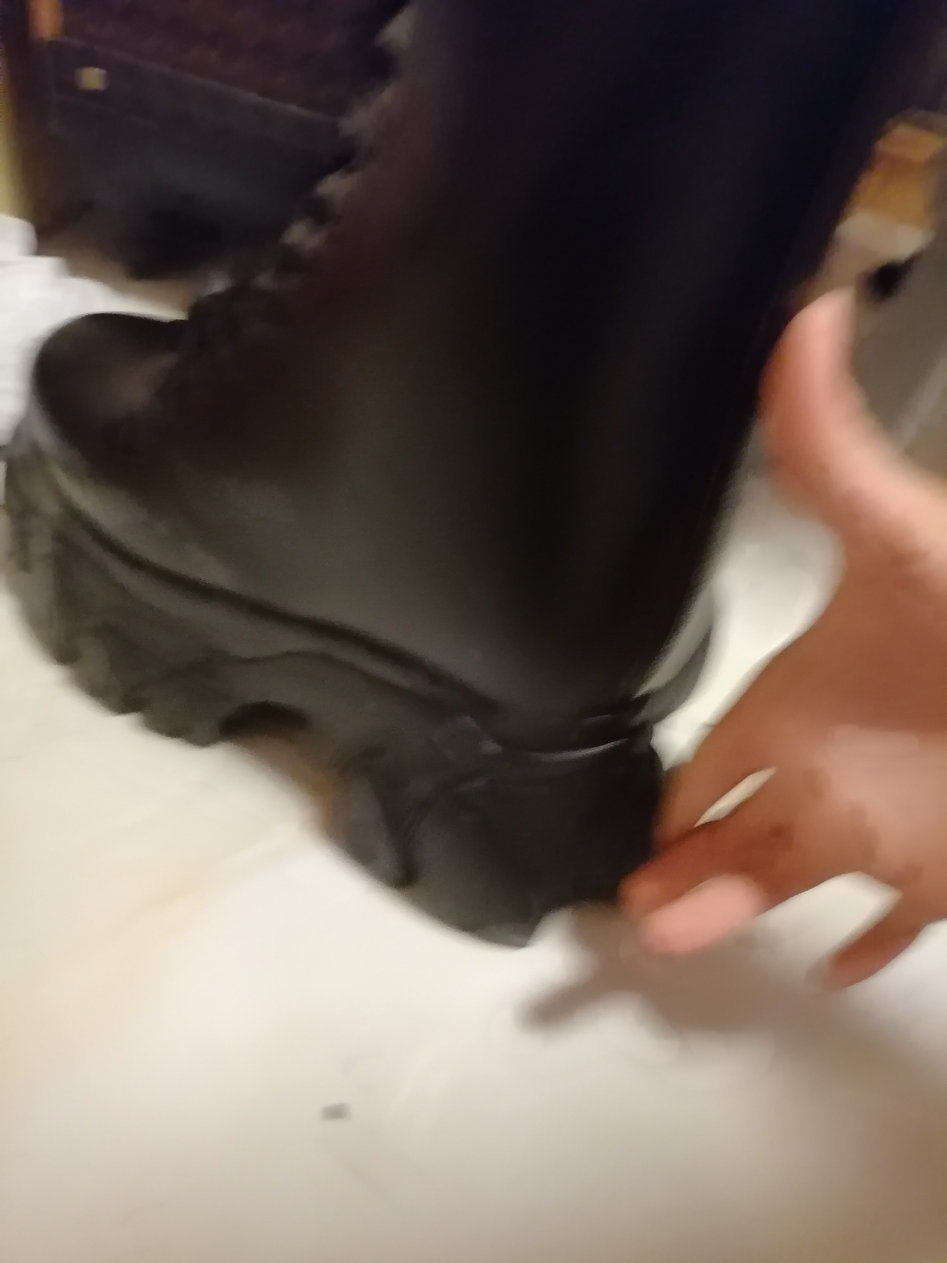 淘宝　末日小豆子　シークレットシューズ　＋15cm コスプレ　厚底　タオバオ 末日小豆子增高皮鞋红底尖头英伦风马丁靴2025春季新款