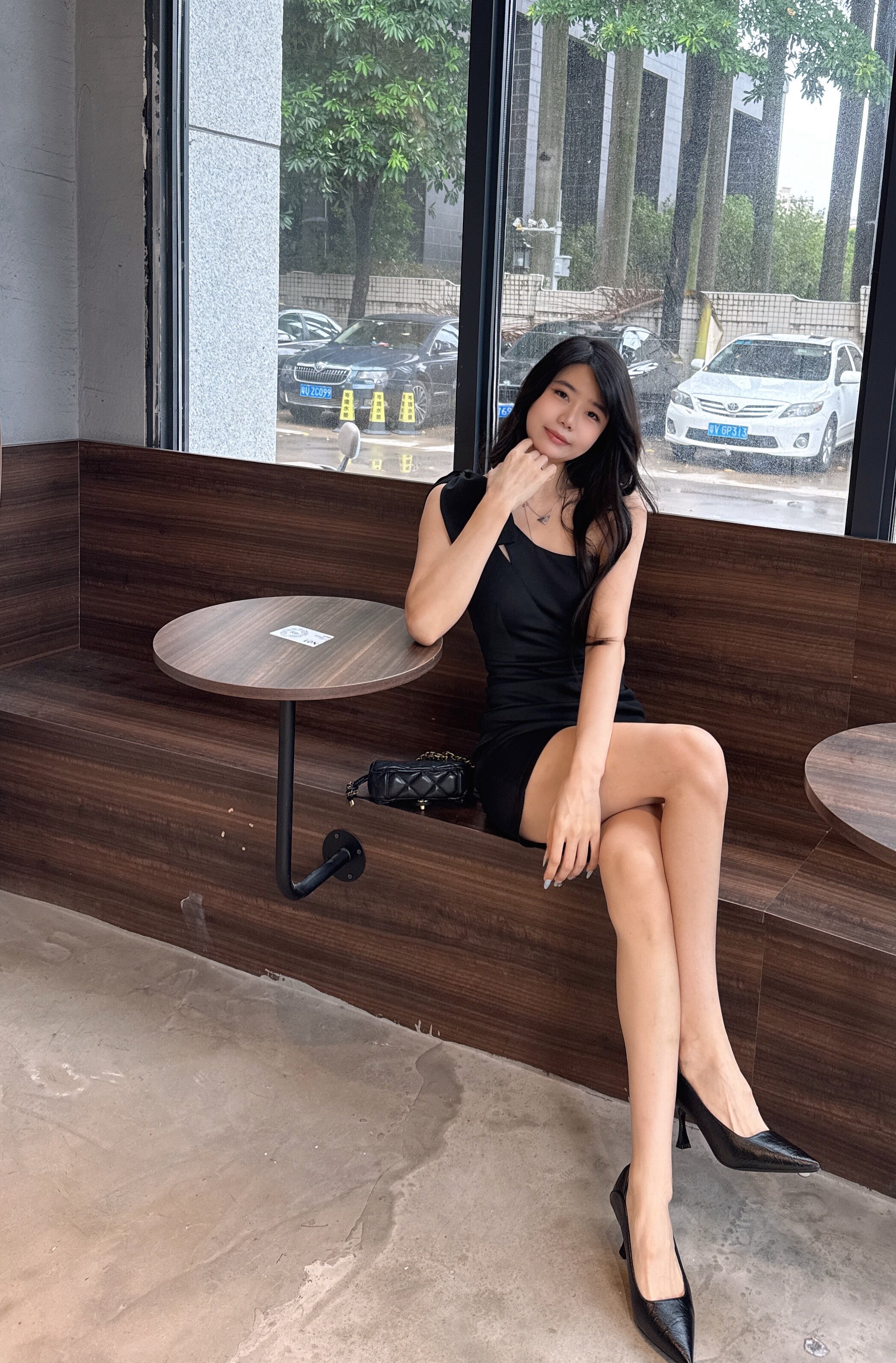 品淡法式通勤黑色高跟鞋 不累脚不磨脚设计 小码女鞋313233