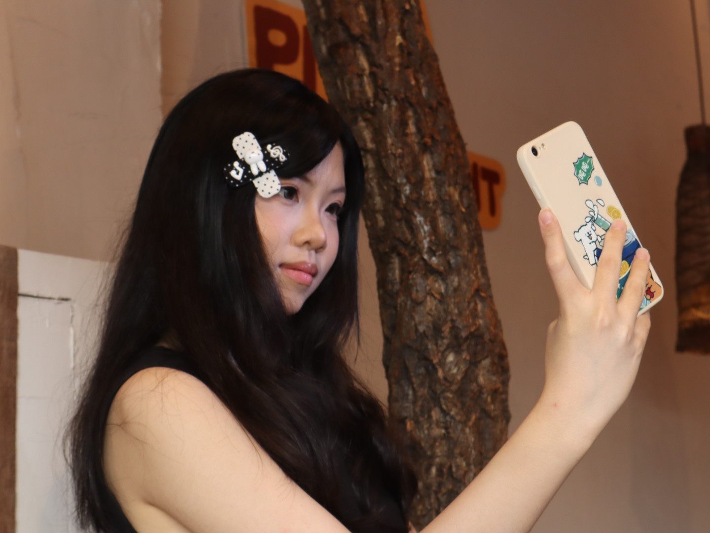 舒胡蕾夏日生日裙 法式无袖收腰设计 显瘦显高拉长比例 高级感气质满分