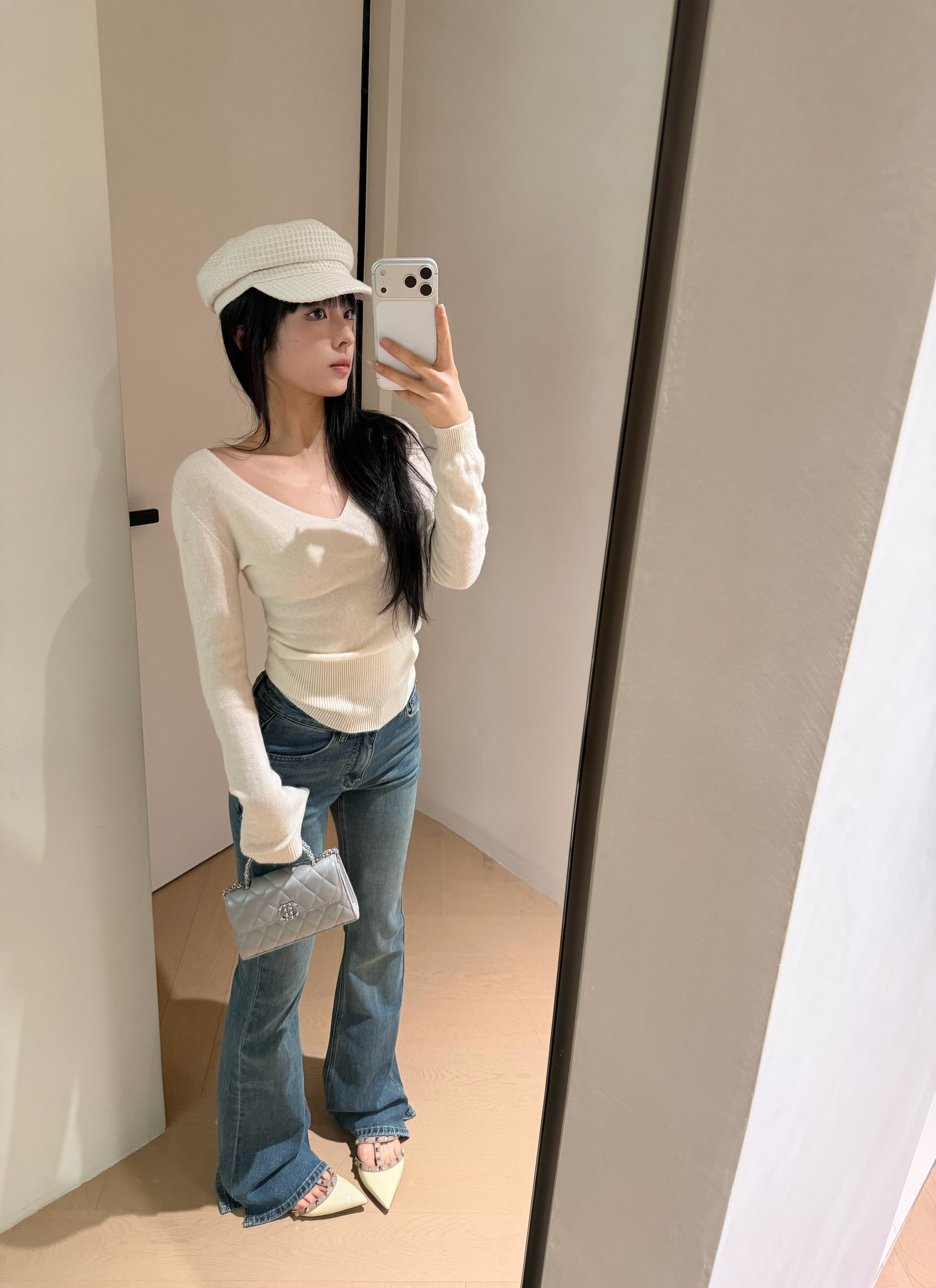 ABWLR秋冬复古微喇牛仔裤:高腰马蹄的显腿长神裤