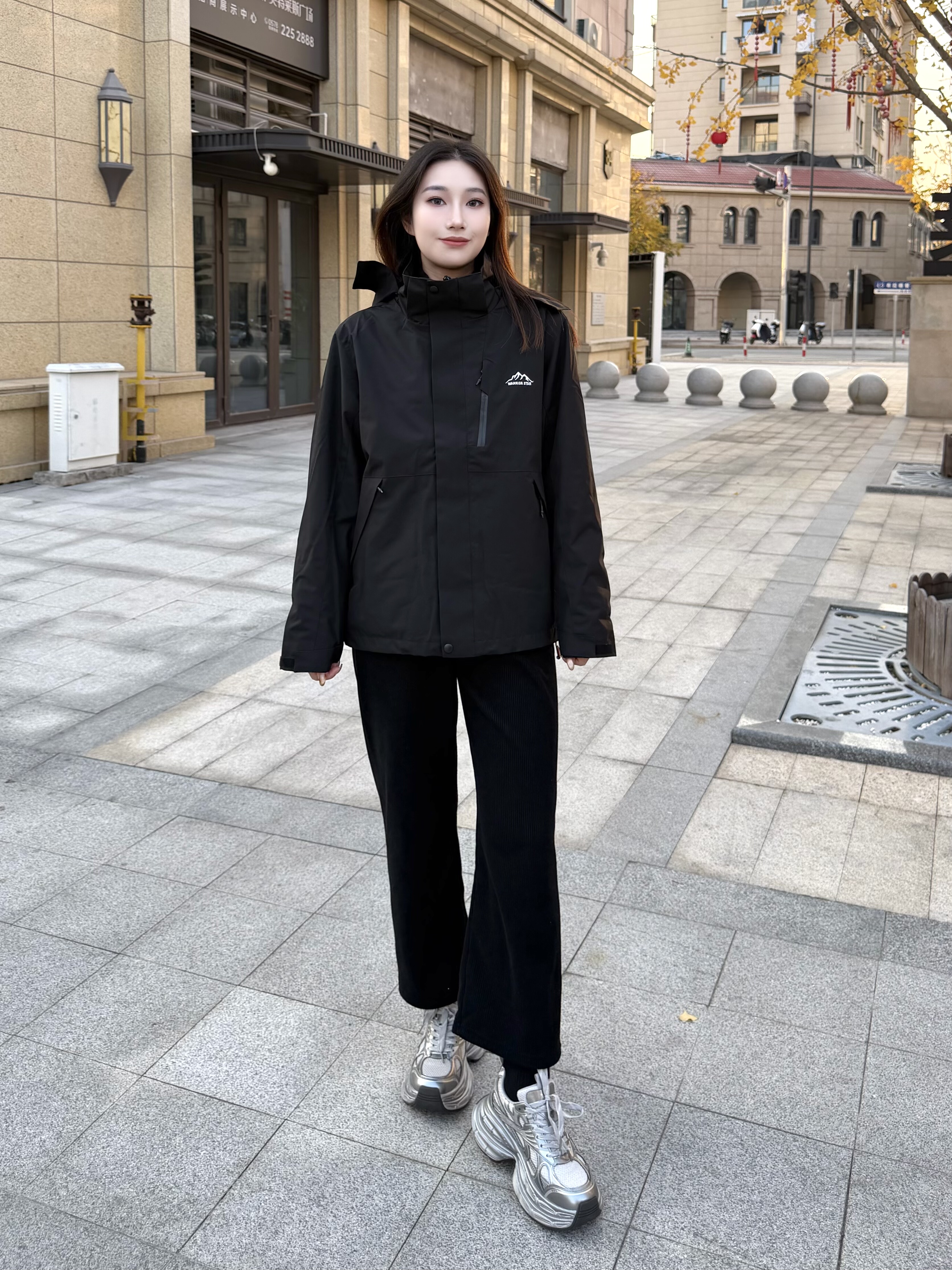 迪丽热巴同款骆驼银月老爹鞋 厚底增高拉长比例 银色系未来感十足