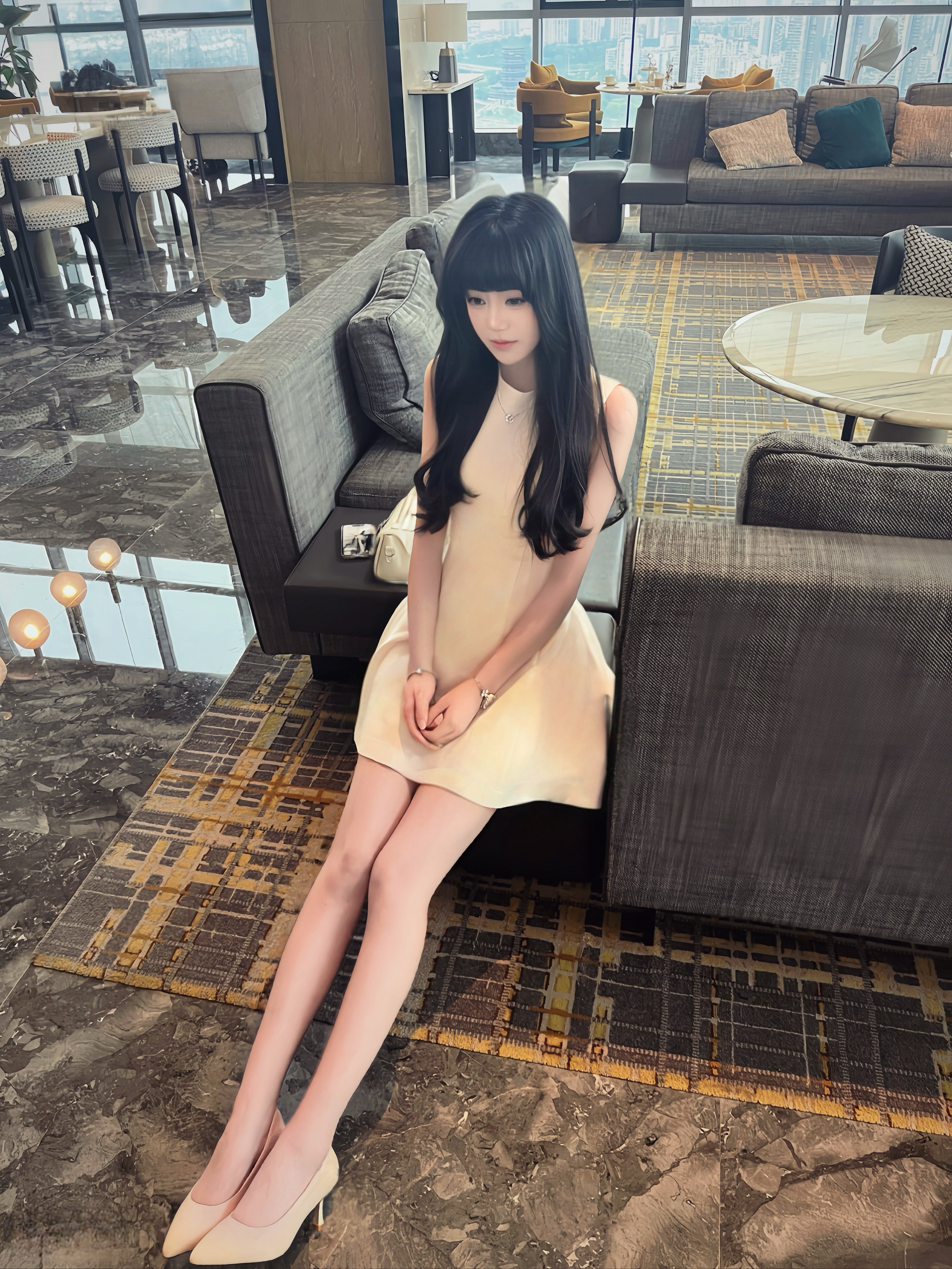 舒胡蕾夏日生日裙 法式无袖收腰设计 显瘦显高拉长比例 高级感气质满分