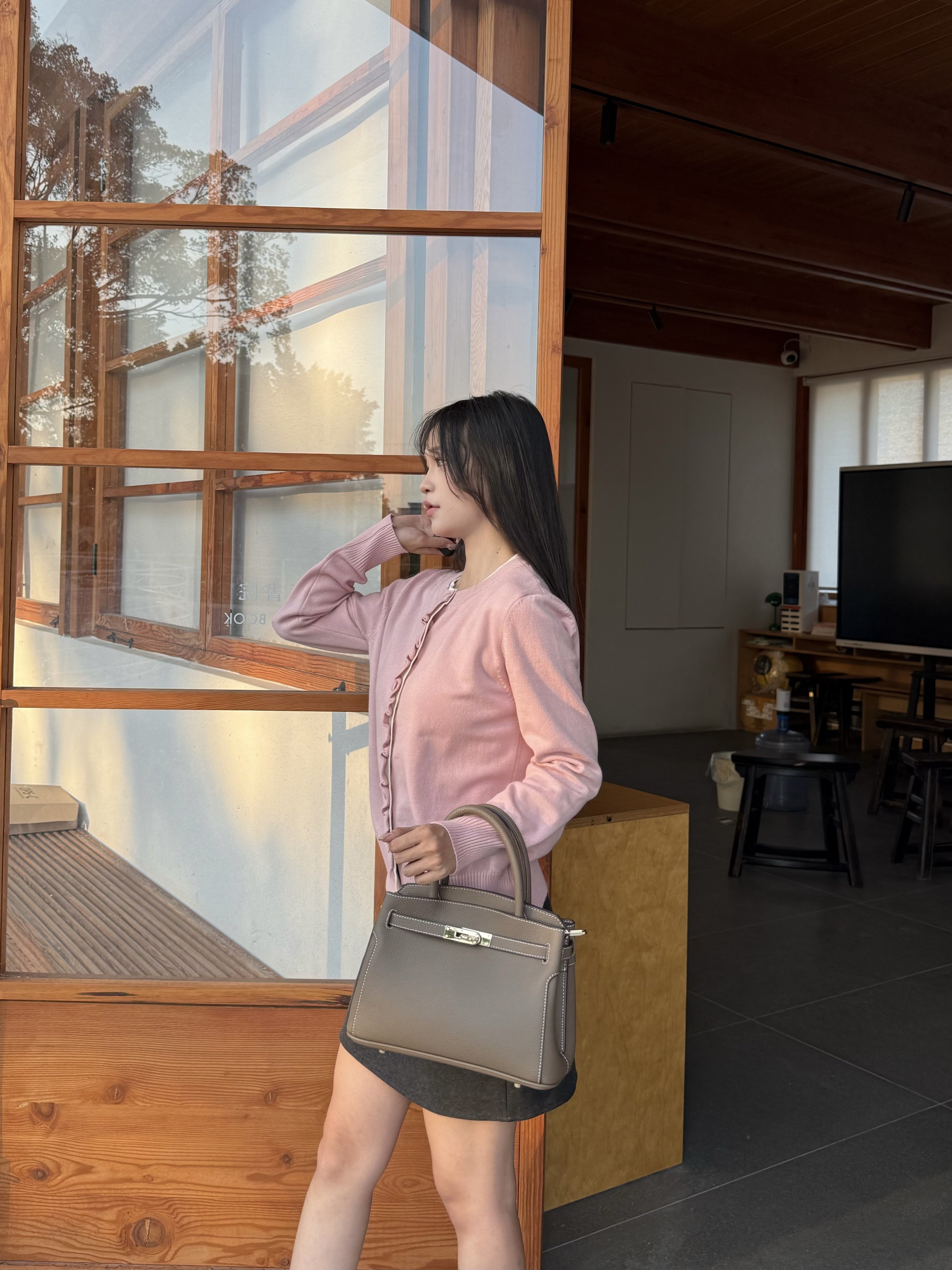 百丽鎏金岁月凯莉包 质感牛皮高级耐磨 大容量通勤 妈妈包婚包两用