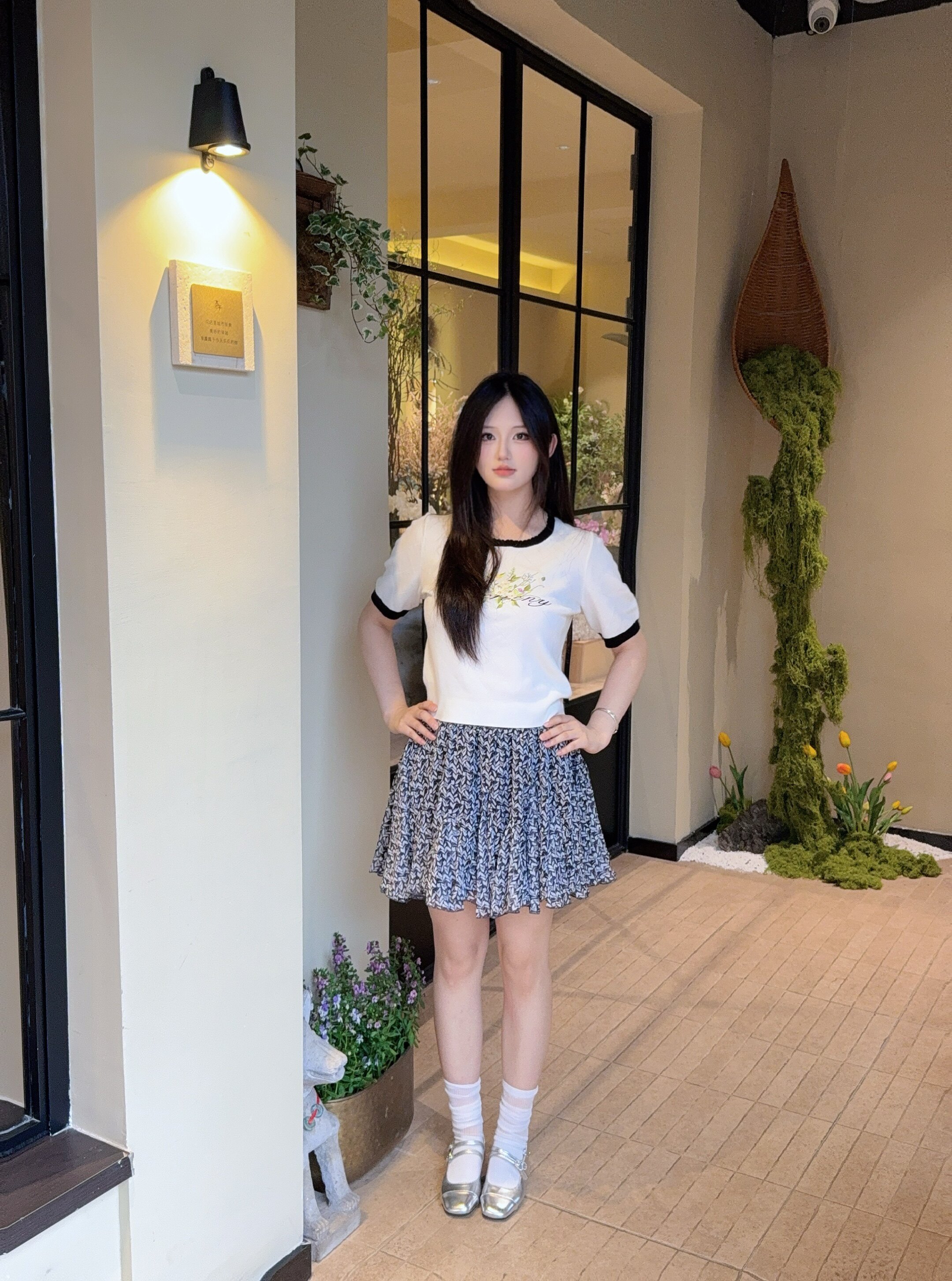 ELLE夏季法式碎花伞裙A字版型遮肉显瘦 碎花图案清新浪漫小众设计别致不撞款
