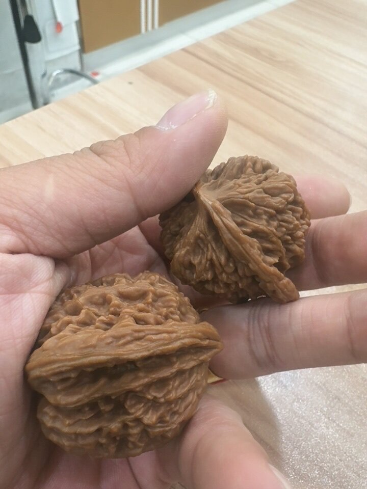 官帽四座楼麒麟纹狮子头文玩核桃特大手把件高抛原色-Taobao-Tmall