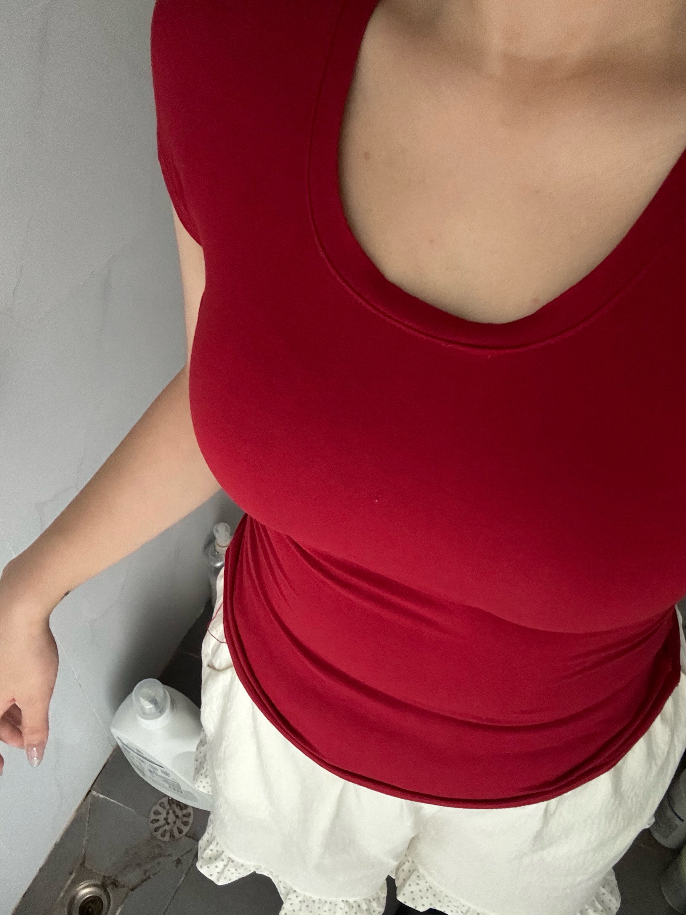 遐【小青提】无痕内衣 薄款光面设计 上托微聚拢自然挺拔 全罩杯大胸显小不臃肿