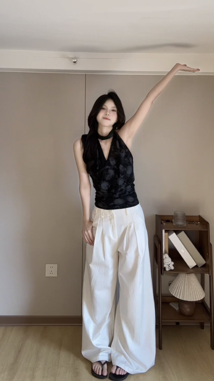 VIAPITTI夏季爆款链条荡领挂脖背心 收腰修身显瘦百搭 辣妹风与设计感并存