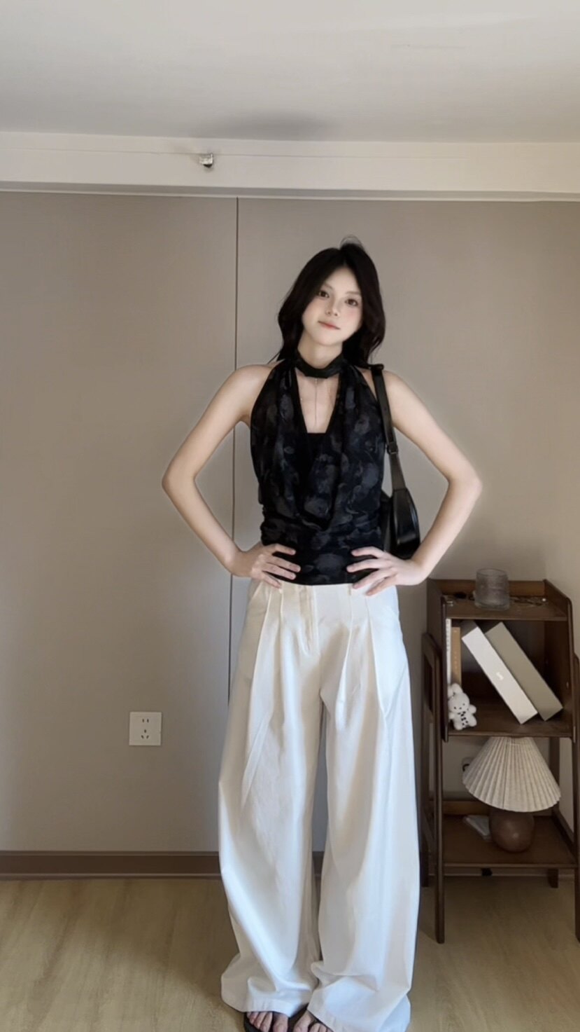 VIAPITTI夏季爆款链条荡领挂脖背心 收腰修身显瘦百搭 辣妹风与设计感并存