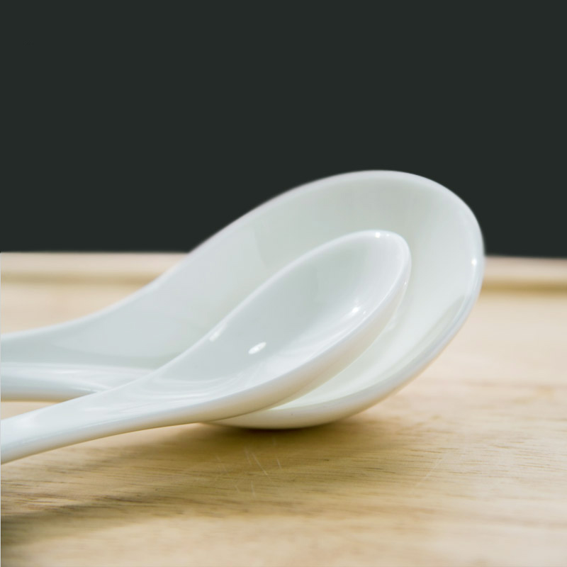 Porcelain soul spoon, spoon, ladle size ceramic dinnerware seasoning teaspoons of long handle household use only big spoon, run out of the cup