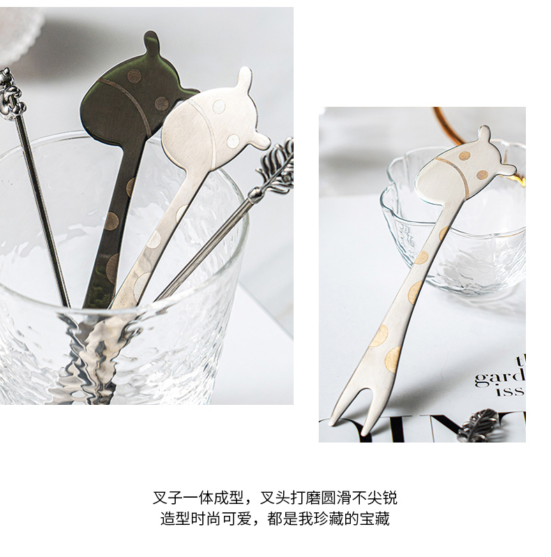 Porcelain soul fruit fork 304 stainless steel suit creative lovely fruit sign children European household sweet little fork