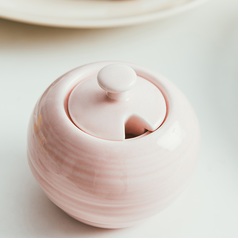 Lovely pure color porcelain soul creative ceramic seasoning jar with cover kitchen cooking oil bottles storage posey town