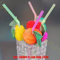 Одиночный цвет соломенной соломы выпускается