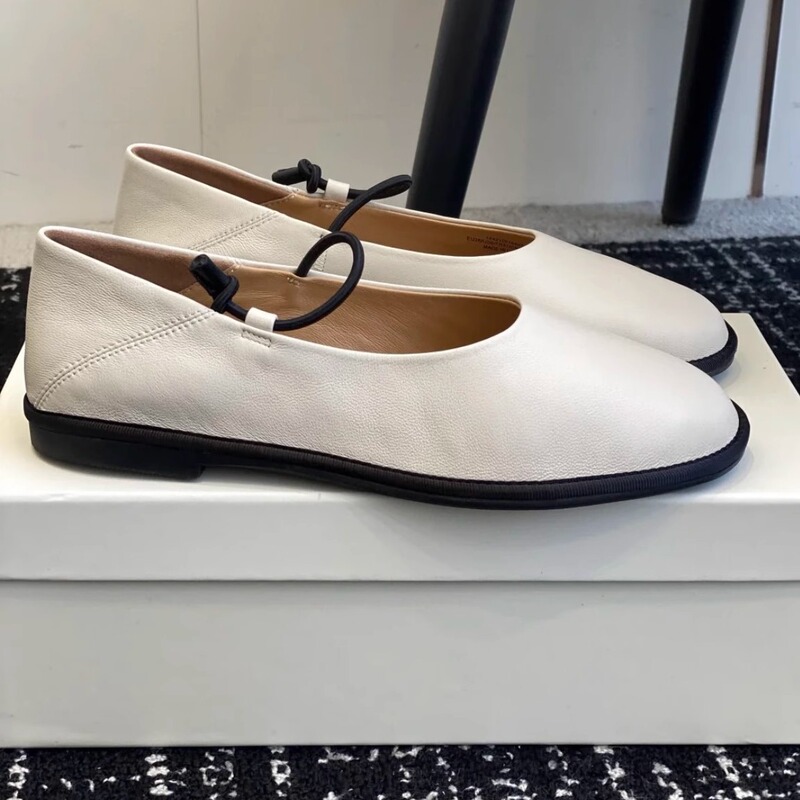 New Model Genuine Leather Shallow Slip-On Flat Ballet Shoes with a Single Strap, French-Style Granny Shoes, Minimalist Style Flats
