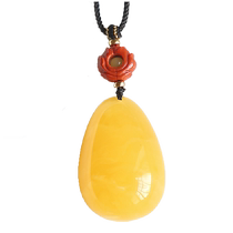 Shangshi Qingling natural amber beeswax pendant chicken fat yellow water drop sweater chain pendant womens clavicle necklace