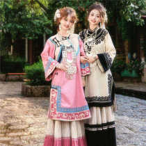 Photo studio new Chinese style travel photography ethnic minority new traditional autumn photo style bestie Yi costume