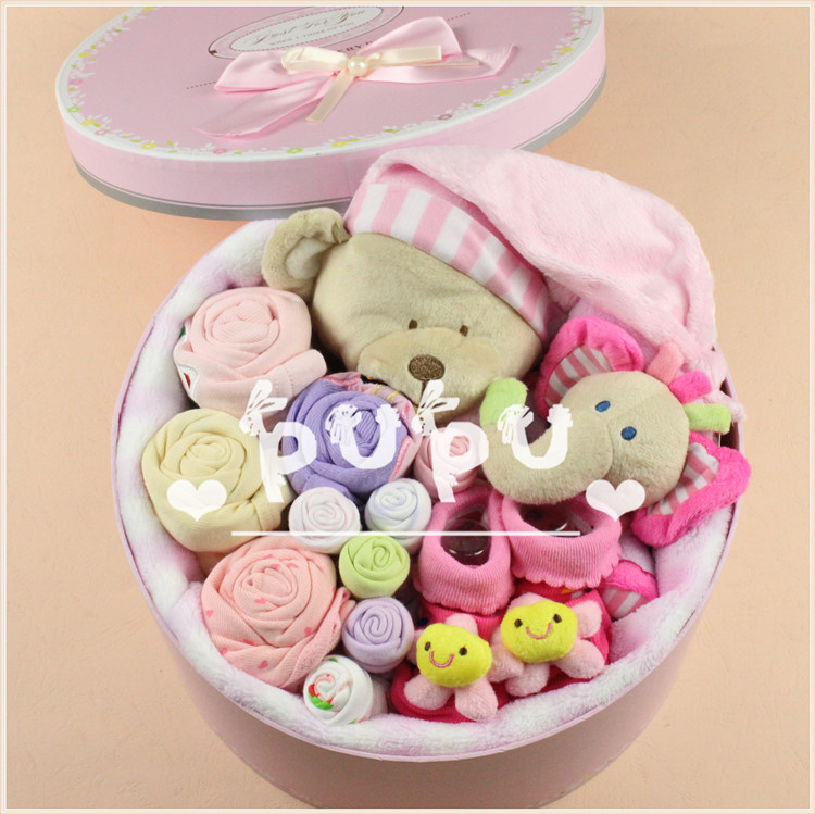 Coffret cadeau pour bébé - Vêtements + Accessoires - Ref 1953479 Image 9