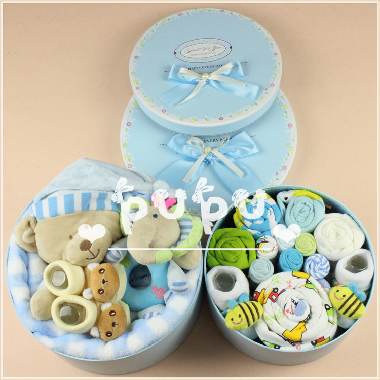 Coffret cadeau pour bébé - Vêtements + Accessoires - Ref 1953479 Image 18