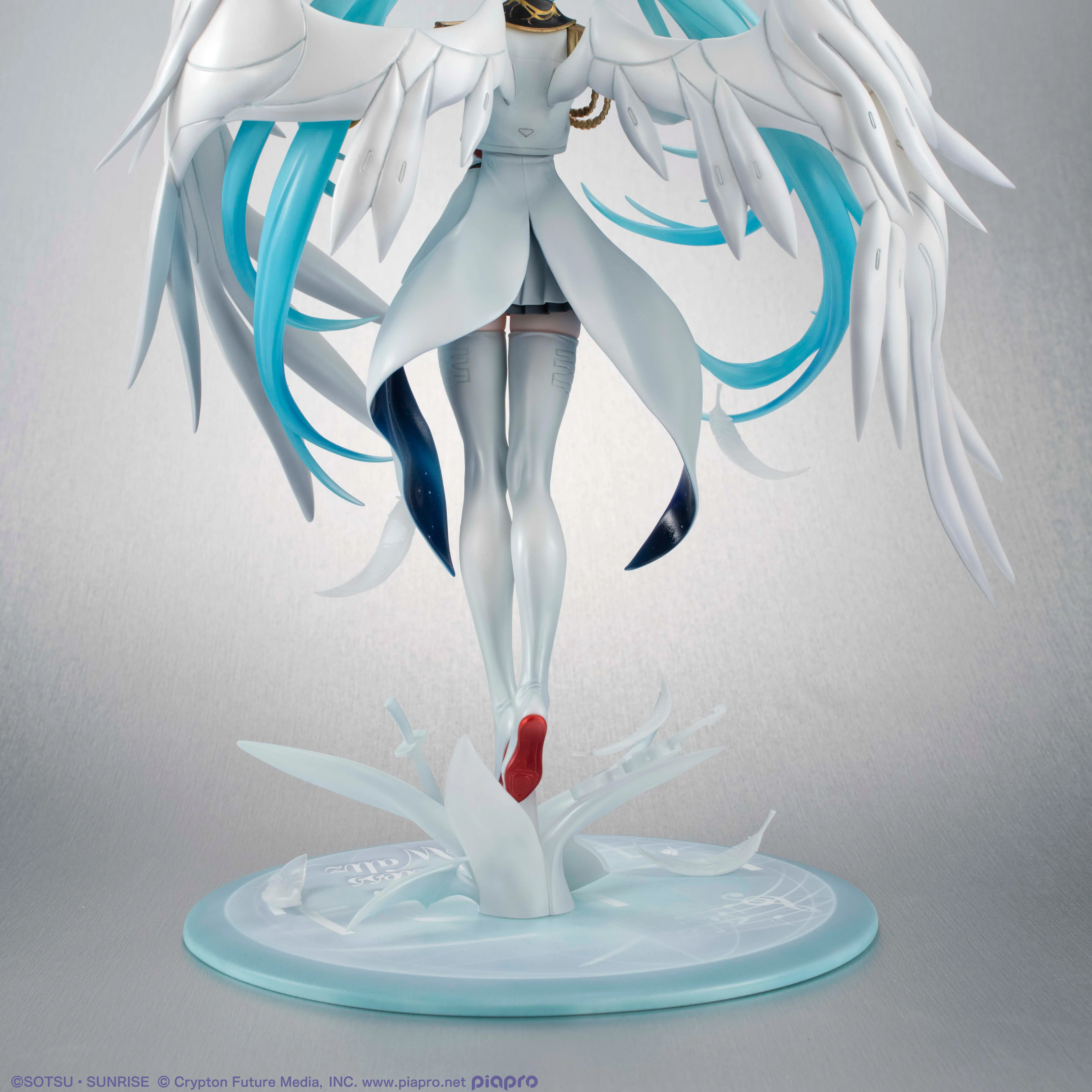 [Neko Shouya] депозит MegaHouse Lucrea Hatsune Miku Wing Zero Gundam EW модель