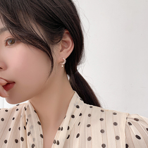 Temperament gentle moon little star earrings Super fairy versatile design ear studs Korean Net red earring ear clip female