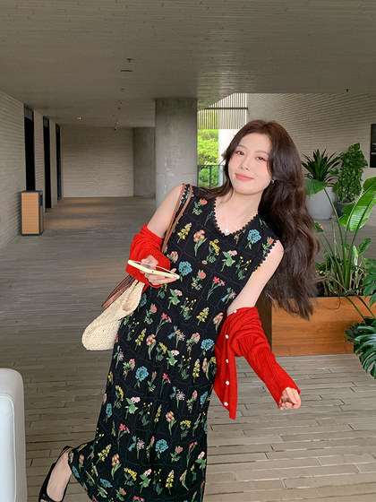 NAZ那子大码 重工万针立体花进口机满幅刺绣花朵胖mm背心连衣裙女