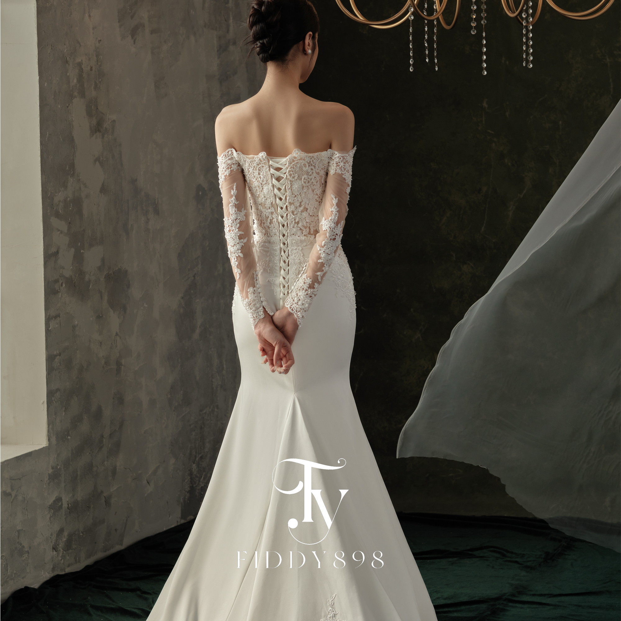 FIDDY French -style shoulder -shoulder gyrus light wedding bride FIDDY French -style shoulder -shoulder gyrus light wedding bride