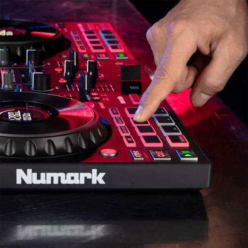 Numark Luma Mixtrack с