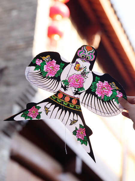 Chinese Retro Style Mini Flying Kite Non-Heritage Folk Handmade Bamboo Frame Hot Golden Sand Swallow Kite Easy to Fly
