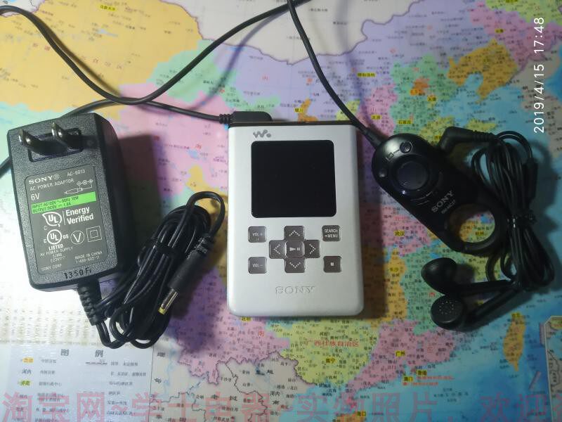 SONY NW-HD5 supports HIMD HI-SP 352KBPS high code close to CD sound quality complete set