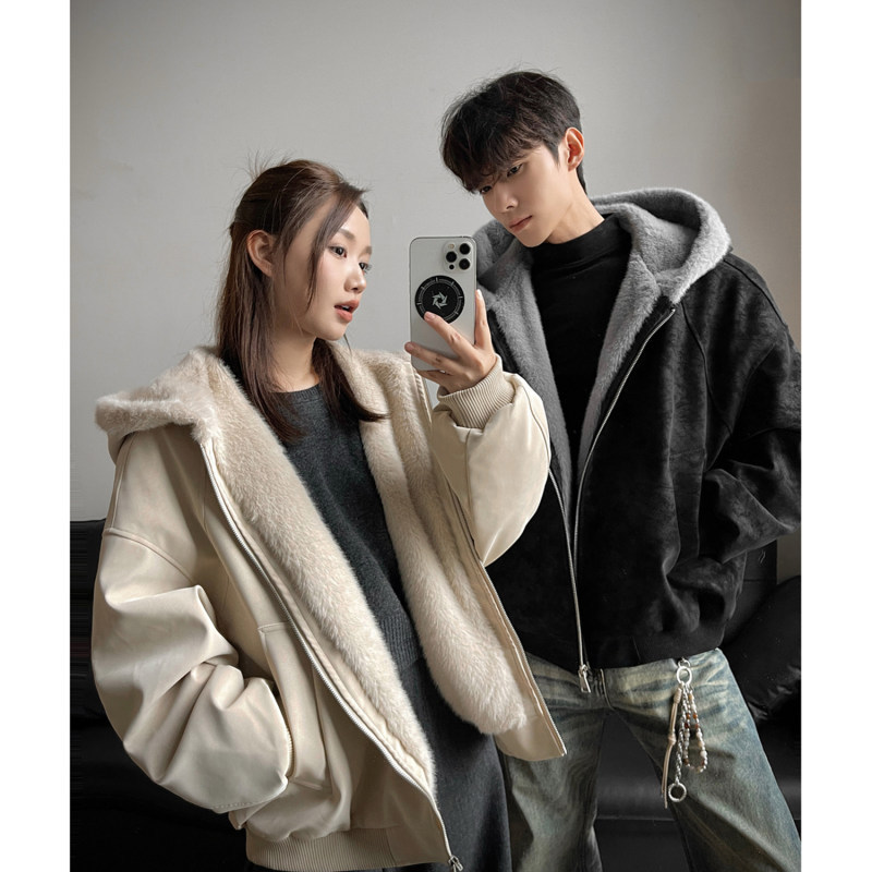 American-Style Hooded Leather Jacket, Couple's down Jacket, Women's Winter Fleece-Lined Thickened Fur Collar Cotton Jacket, Trendy American-Style Hooded Leather Jacket, Couple's down Jacket, Women's Winter Fleece-Lined Thickened Fur Collar Cotton Jacket, Trendy