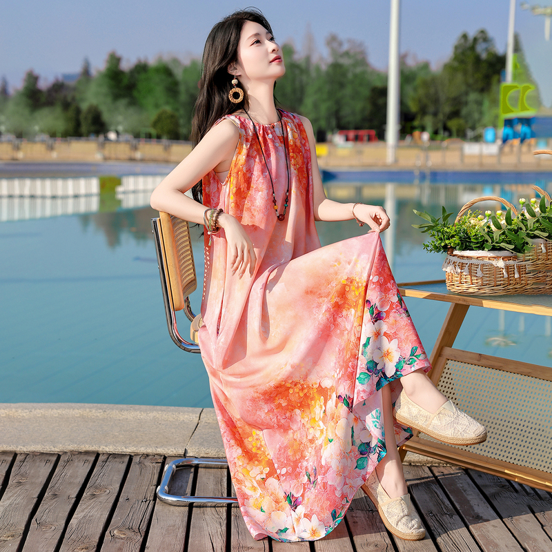 Dopamine Vacation Style Spaghetti Strap Floral Dress for Women, Mid-Length, 2026 Summer New French Loose Vacation Style Dress
