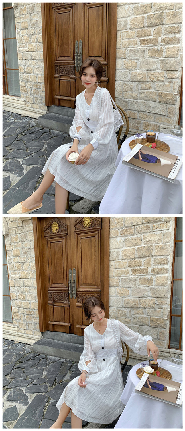 VK旗艦店 韓國風名媛V領貝殼扣暗條紋襯衫長袖洋裝