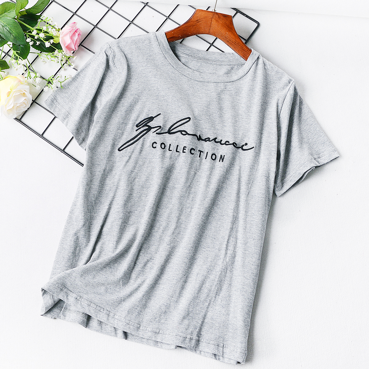 F8 thêu chữ ngắn tay vòng cổ T-Shirt nữ mùa hè mới Hàn Quốc phiên bản của hoang dã lỏng mỏng áo sơ mi giản dị thủy triều áo thun nữ cao cấp