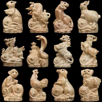 泰山福缘阁 Персик двенадцать Zodiac Money Display зарегистрированное на дереве.