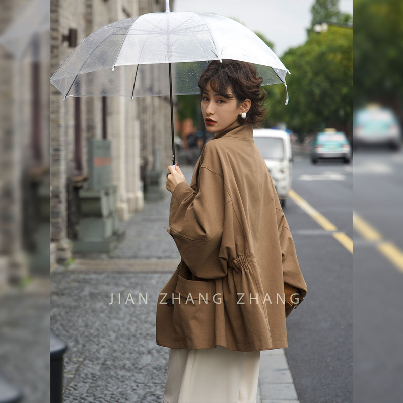 Brief Description: [Brown Corner Leisure] Lyocell Vintage Short Trench Coat for Women, Autumn and Winter Wear, Loose, Wide, Sexy Workwear Jacket