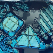 Tie-dye plywood geometric wood board shape wood chips grass dye plant dye indigo learning tool material batik printing and dyeing