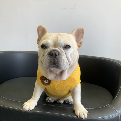 Демисезонный морковный трикотажный свитер без рукавов