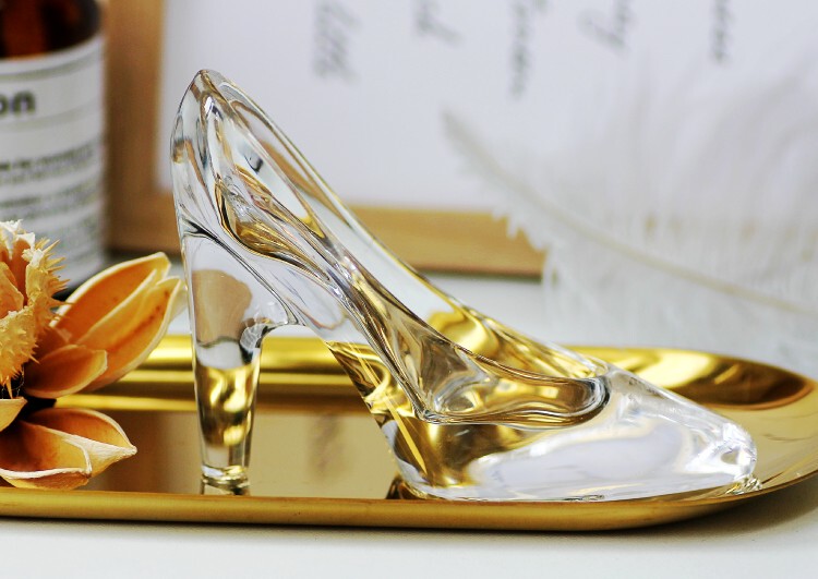 Glass City Crystal Glass Shoes Cinderella High Heels Eternal Flower Accessories Medium High Heels Ornaments Gifts Glass City Crystal Glass Shoes Cinderella High Heels Eternal Flower Accessories Medium High Heels Ornaments Gifts