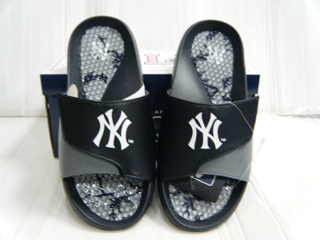 MLB Major League New York Yankees Black Grey Sports Sandals Slippers