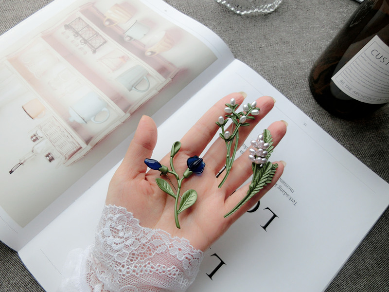 [Pembury] tập sách ~ hoa đô đốc hoa oải hương lá xanh lá hoa văn chương retro corsage trâm nữ - Trâm cài huy hiệu cài áo