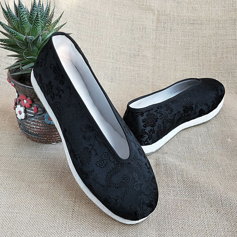 Dragon pattern old Beijing pure handmade Melaleuca bottom cloth shoes men's old men's shoes daily leisure yuan round mouth one pedal spring and autumn