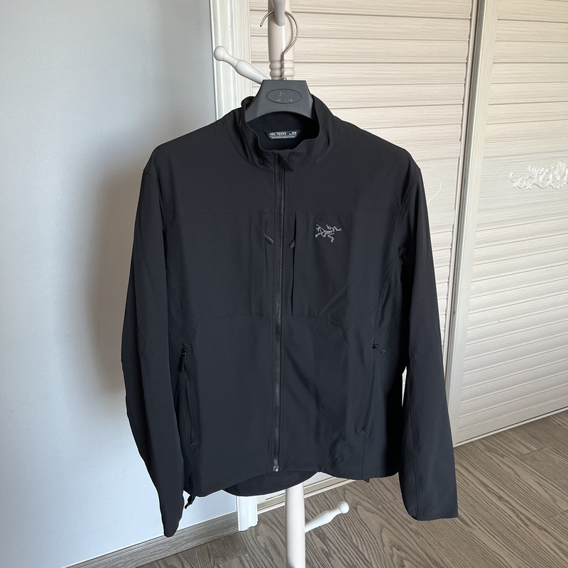 25 Models of Arc'Teryx Gamma Jacket in Stock, Windproof, Water-Repellent, Embroidered Softshell Men's Jacket