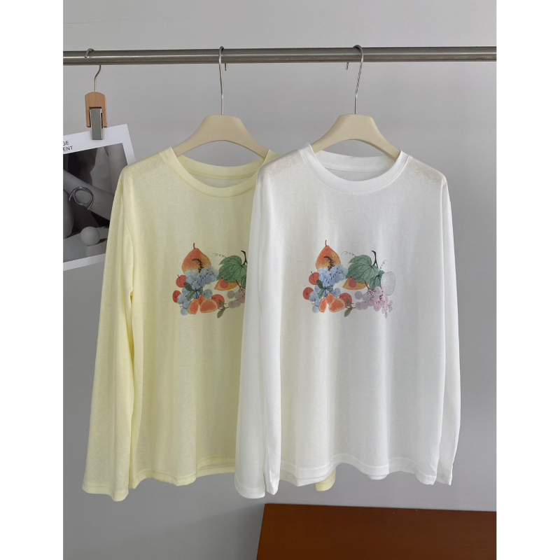 Lazy Style Fruit Print Long-Sleeved T-Shirt for Women, Loose Sun Protection Cover-Up, Slimming and Stylish Top, Thin and Cool