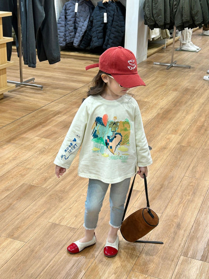 韩版童装女孩春装上衣2025女童长袖t恤儿童卫衣彩绘打底衫牛仔裤